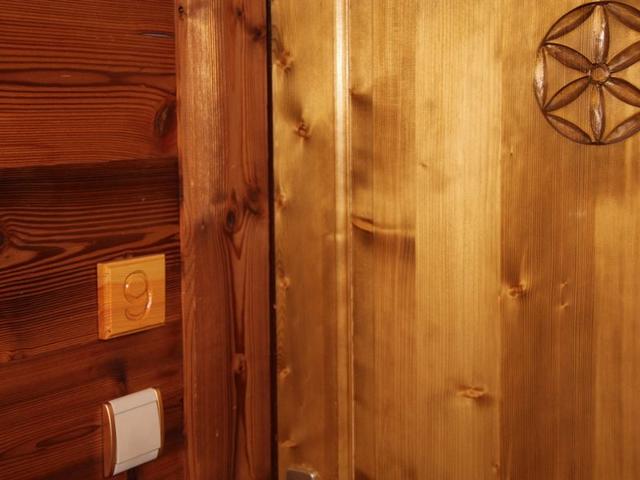 Cozy 2-Room Apartment, South/West Exposure, 100m from Slopes in Tignes FR-1-449-93 - Tignes Val Claret