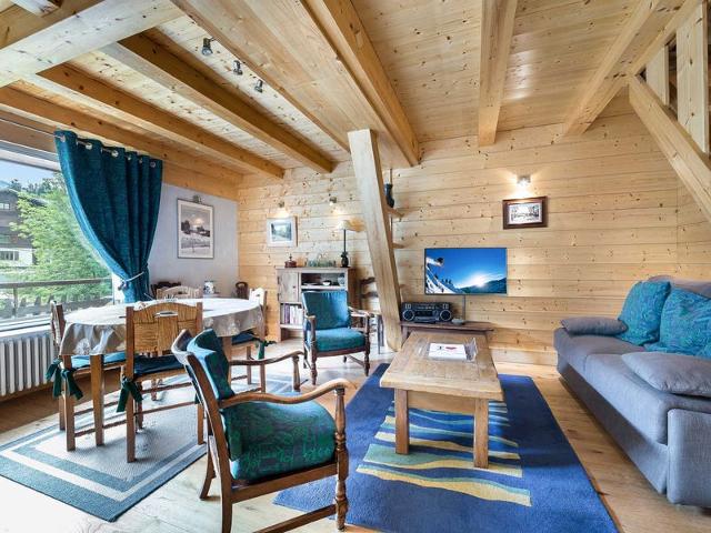 Charming Duplex Studio in Central Megève with Balcony, Parking, and Ski Storage FR-1-453-44 - Megève