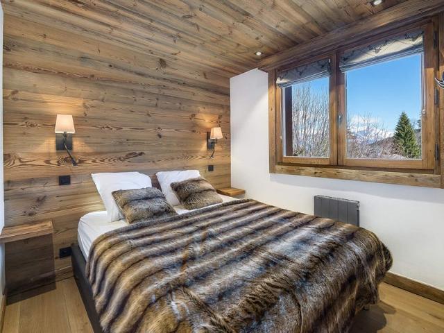 Cozy Duplex in Megève: 4 Bedrooms, Balcony, Fireplace, Pool, Tennis, 2km from Mont d'Arbois Lift FR-1-453-25 - Megève