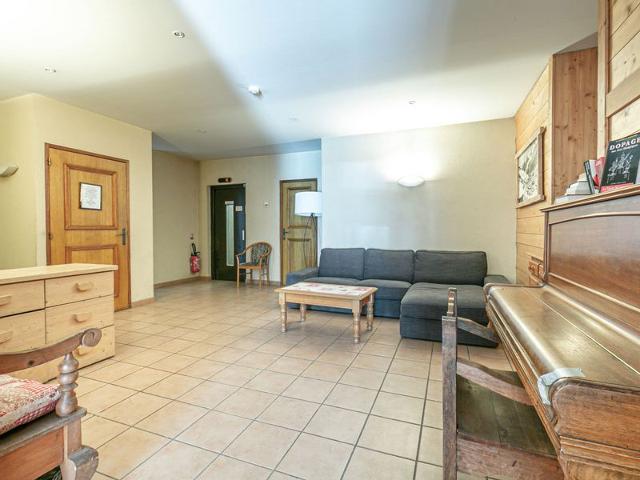 3-Bedroom Apartment in Village Center, Near Ski Lifts, WiFi, Parking FR-1-437-48 - La Clusaz