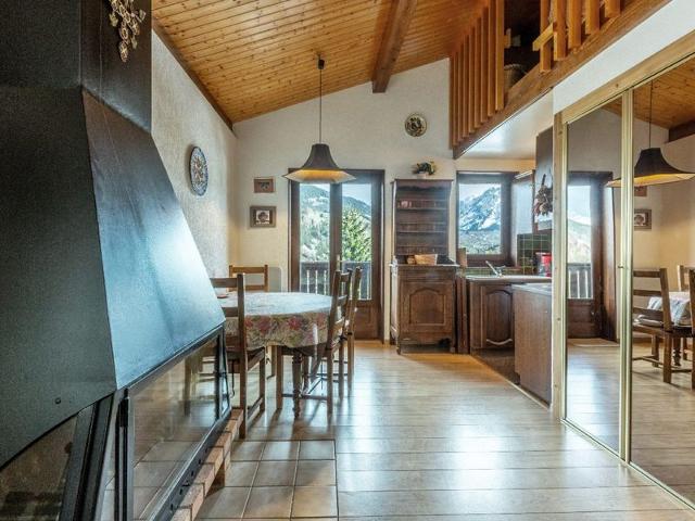 2-bed apt, ski-in/ski-out, balcony-terrace FR-1-437-44 - La Clusaz