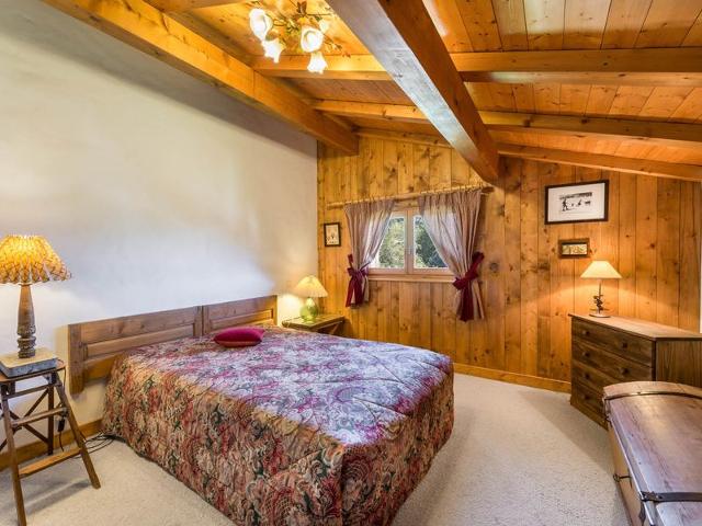 Spacious 4-Bedroom Apartment Near Jaillet Gondola with Balconies and Modern Amenities FR-1-453-11 - Megève