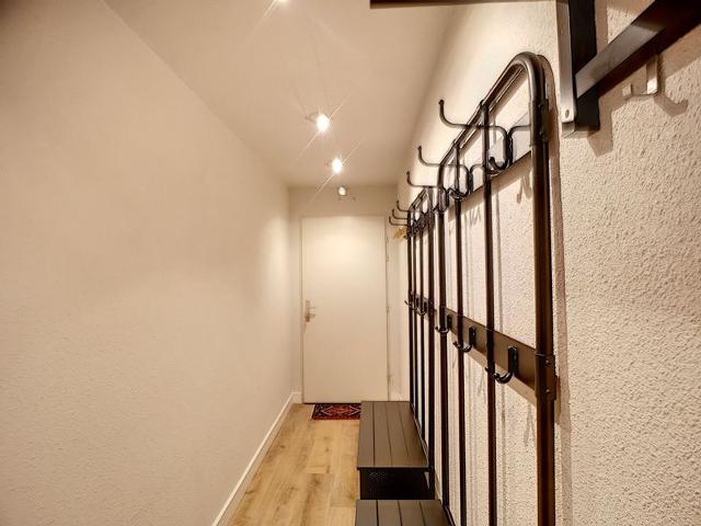 Ski-in/Ski-out 2-Room Apt for 4, South-Facing Balcony, Les Menuires FR-1-178-137 - Les Menuires Bruyères