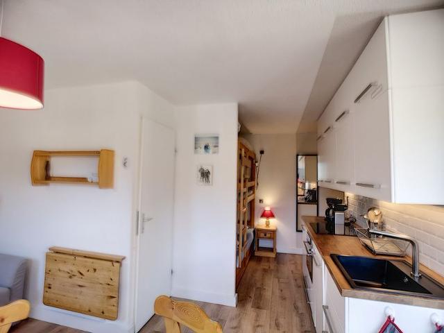 Ski-in/Ski-out 2-Room Apt for 4, South-Facing Balcony, Les Menuires FR-1-178-137 - Les Menuires Bruyères