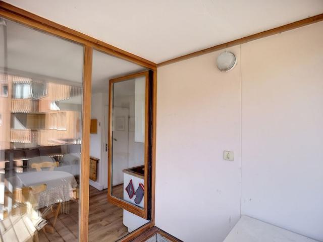 Ski-in/Ski-out 2-Room Apt for 4, South-Facing Balcony, Les Menuires FR-1-178-137 - Les Menuires Bruyères