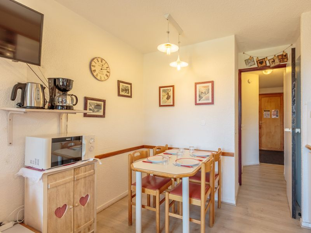 Apartment Le de 4 - Plagne - Les Coches