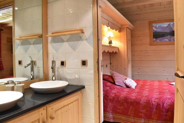 Appartment Pas Du Lac MRB490-A1H - Méribel Centre 1600
