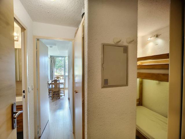 Charming 2-Room Cabin for 6, Ski-in/Ski-out, South-Facing Balcony, Beautiful Views, Parking Included FR-1-178-325 - Les Menuires Reberty 1850