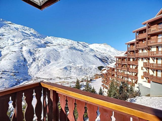 Les Valmonts - 3-Room Apartment, Sleeps 6, Ski-In/Ski-Out, South-West Balcony, Stunning Mountain View FR-1-178-319 - Les Menuires Bruyères