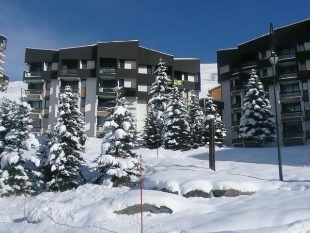 Cosy Studio for 2 in Reberty 1850 - Close to Slopes with Balcony, WiFi & Ski Locker FR-1-178-161 - Les Menuires Reberty 1850