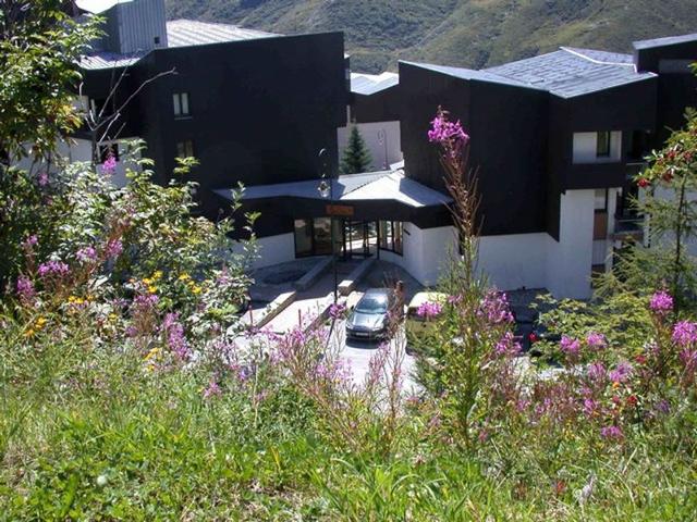 Cosy Studio for 2 in Reberty 1850 - Close to Slopes with Balcony, WiFi & Ski Locker FR-1-178-161 - Les Menuires Reberty 1850