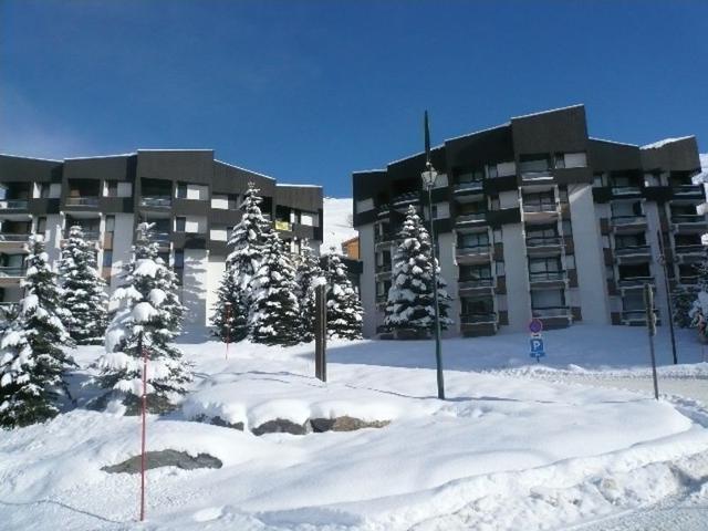 Cosy Studio for 2 in Reberty 1850 - Close to Slopes with Balcony, WiFi & Ski Locker FR-1-178-161 - Les Menuires Reberty 1850
