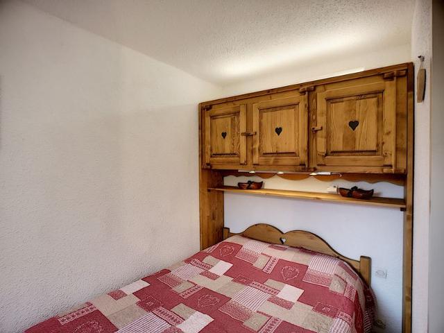 Renovated 2-Room + Cabin Apt, Ski-in/Ski-out, Sleeps 6, Stunning Mountain Views, Les Menuires FR-1-178-172 - Les Menuires Reberty 1850