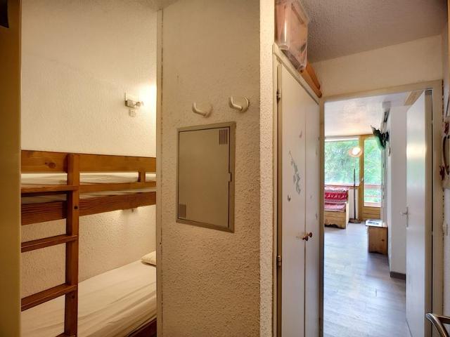 Renovated 2-Room + Cabin Apt, Ski-in/Ski-out, Sleeps 6, Stunning Mountain Views, Les Menuires FR-1-178-172 - Les Menuires Reberty 1850