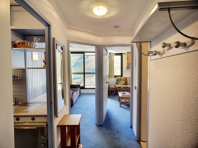 Cozy Ski-In/Ski-Out 2-Room Apt for 5 with Mountain View, Balcony & Near Shops FR-1-178-331 - Les Menuires Reberty 1850