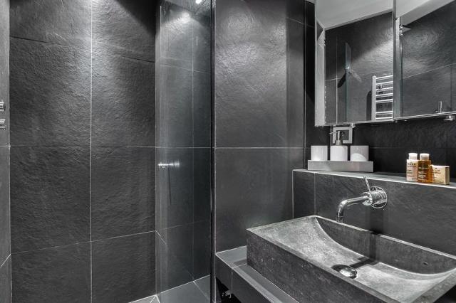 Apartements LE ROC - Courchevel 1850