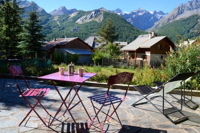 Apartements LE ROCHER - Serre Chevalier 1500 - Monêtier Les Bains