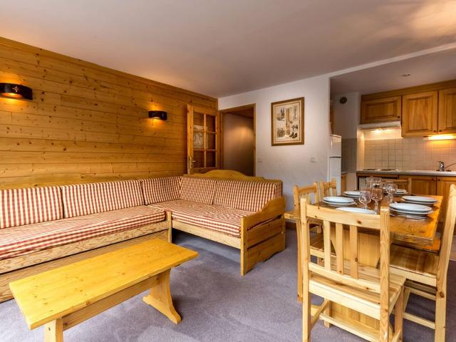 Stunning Apartment in Val-d'Isère: Central Location, Near Slopes and Shops FR-1-519-11 - Val d'Isère Centre