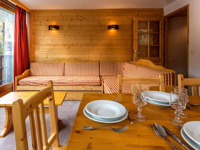 Stunning Apartment in Val-d'Isère: Central Location, Near Slopes and Shops FR-1-519-11 - Val d'Isère Centre