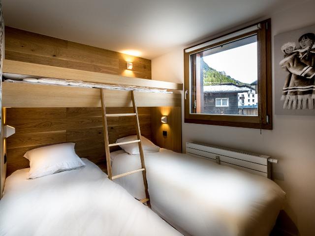 Stunning Apartment in Town Center, Close to Slopes and Shops FR-1-519-2 - Val d'Isère Centre