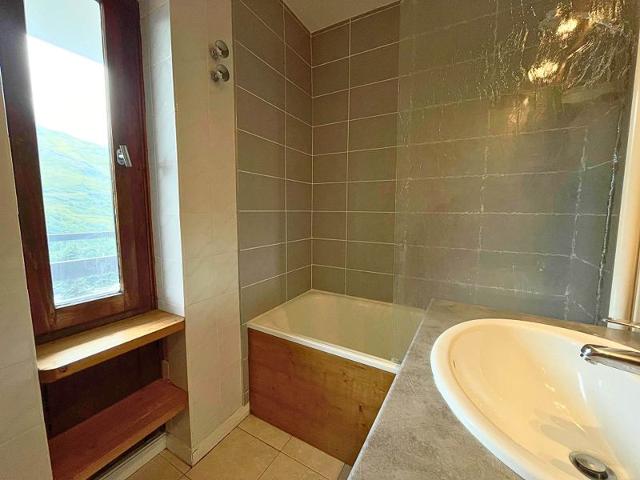 Apartements OISANS - Les Menuires Croisette