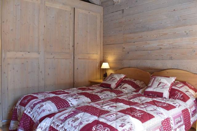 Appartment Hameau Des Biches MRB380-014H - Méribel Village 1400