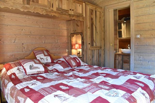 Appartment Hameau Des Biches MRB380-014H - Méribel Village 1400