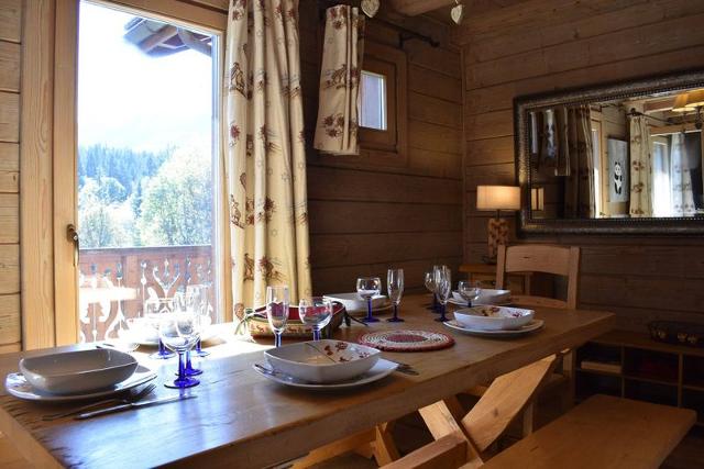 Appartment Hameau Des Biches MRB380-014H - Méribel Village 1400