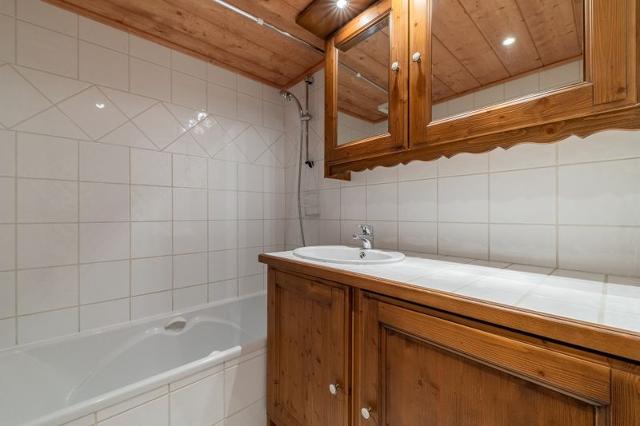 Apartements BERGERIE DES 3 VALLEES F - Méribel Les Allues 1200