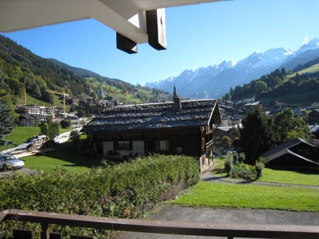 1-bedroom near slopes with balcony FR-1-459-63 - La Clusaz