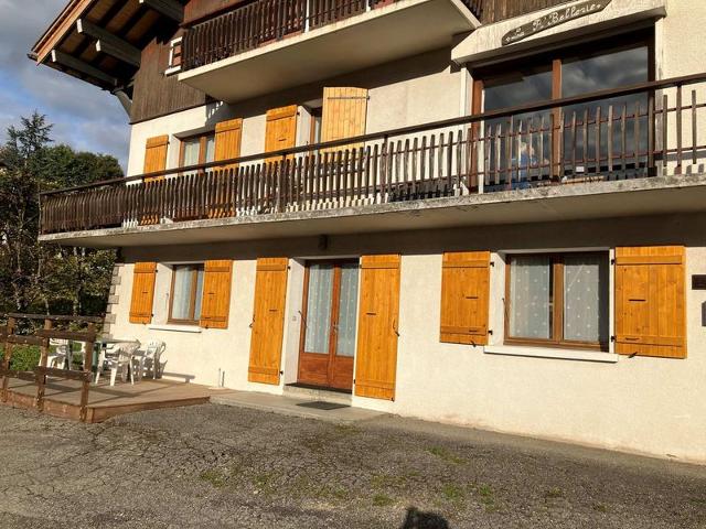 2-bedroom apartment near the slopes with terrace and garage in La Clusaz FR-1-459-51 - La Clusaz