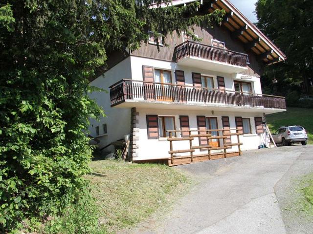 2-bedroom apartment near the slopes with terrace and garage in La Clusaz FR-1-459-51 - La Clusaz