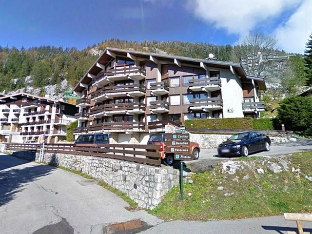 Charming 2-Room Apartment Centrally Located Near Aquatic Center and Pool FR-1-459-72 - La Clusaz