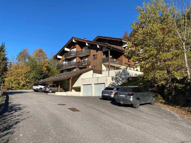 2-room apt with balcony and parking in La Clusaz FR-1-459-92 - La Clusaz