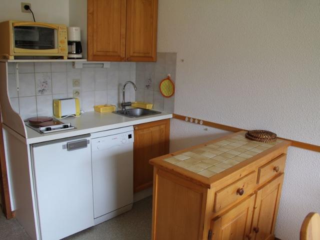 2-room apt with balcony and parking in La Clusaz FR-1-459-92 - La Clusaz