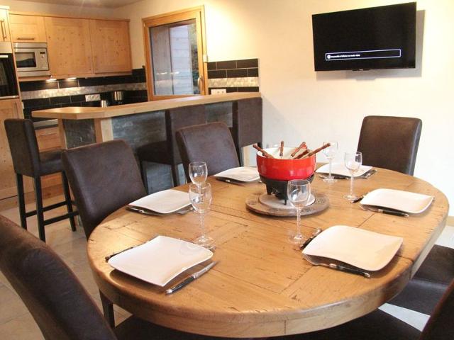Charming 2BR with hotel services and garage - La Clusaz FR-1-459-87 - La Clusaz