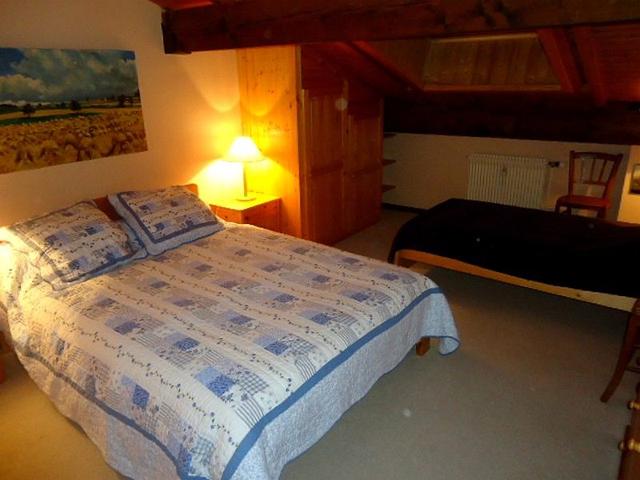 Duplex in La Clusaz with fireplace and balcony, 2 beds, parking FR-1-459-12 - La Clusaz