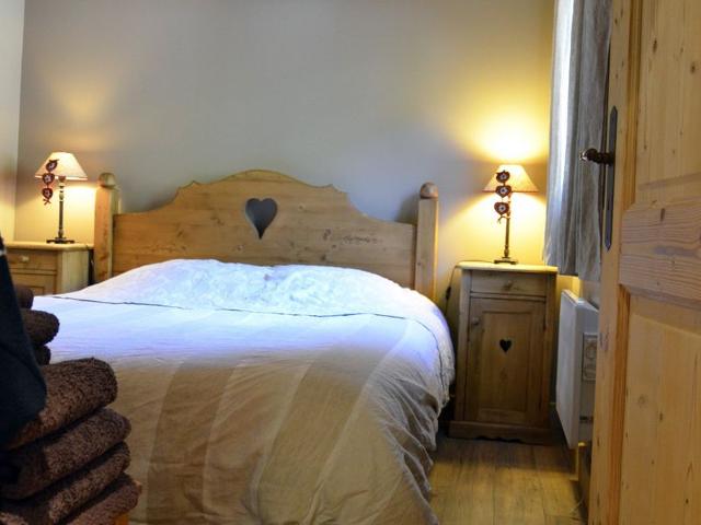 Ski-in, renovated duplex 4 BR, terrace, fireplace, all comfort FR-1-459-22 - La Clusaz