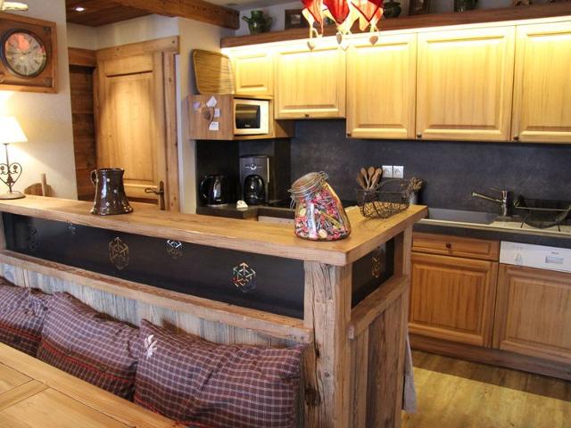 Spacious 4-Bedroom Apartment in La Clusaz Center, Close to Activities FR-1-459-24 - La Clusaz