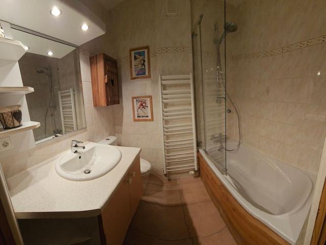 Spacious 4-Bedroom Apartment in La Clusaz Center, Close to Activities FR-1-459-24 - La Clusaz
