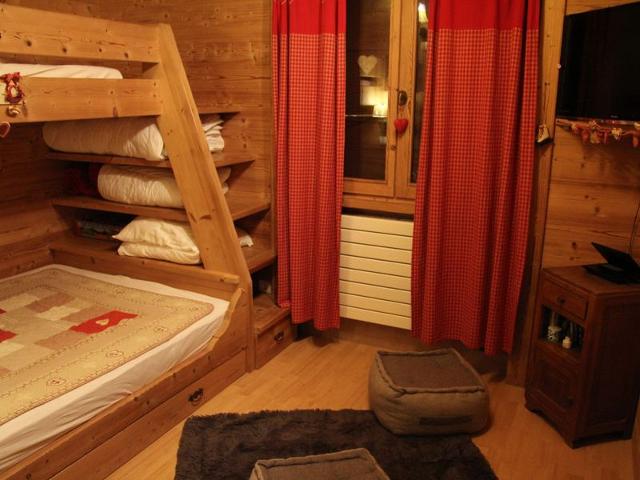 Spacious 4-Bedroom Apartment in La Clusaz Center, Close to Activities FR-1-459-24 - La Clusaz