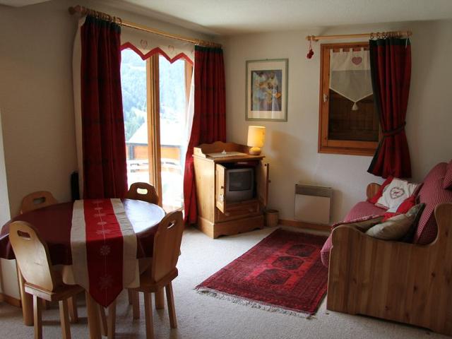 Charming apartment with terrace - La Clusaz FR-1-459-59 - La Clusaz