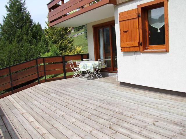 Charming apartment with terrace - La Clusaz FR-1-459-59 - La Clusaz