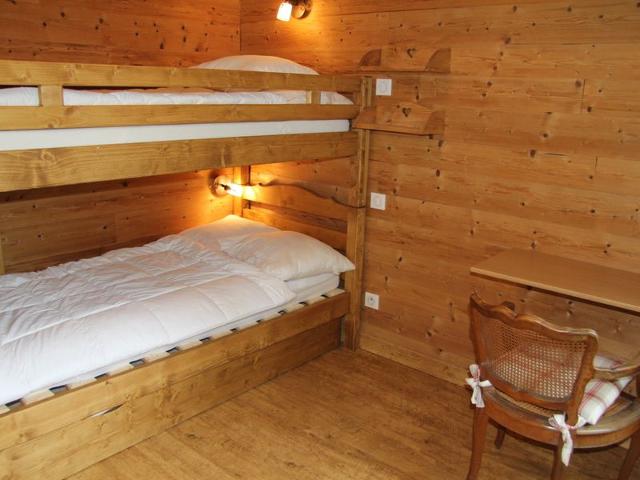 Renovated 1-Bedroom Apartment in La Clusaz - Central Location, Near Ski Lifts and Aquatic Center FR-1-459-74 - La Clusaz