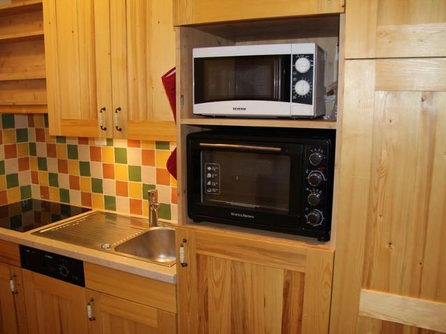 Renovated 1-Bedroom Apartment in La Clusaz - Central Location, Near Ski Lifts and Aquatic Center FR-1-459-74 - La Clusaz