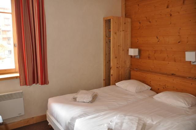 Apartments Le Cortina 56000862 - Les Deux Alpes Venosc