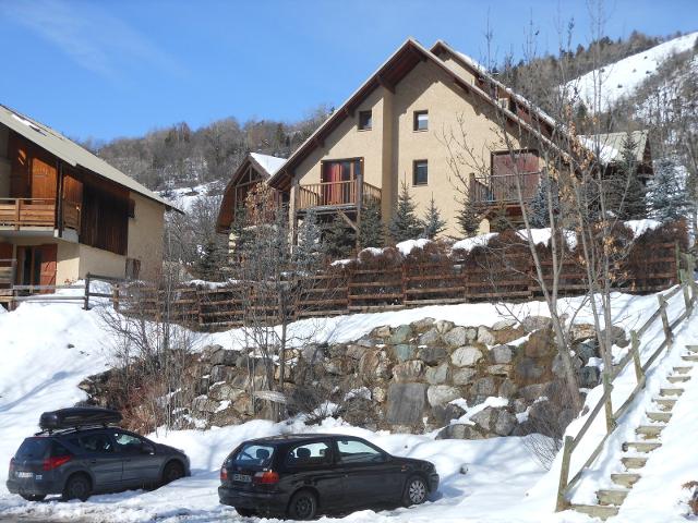 Appartements Mas Du Peyron 34790 - Serre Chevalier 1350 - Chantemerle