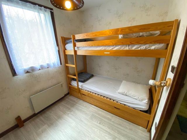 Spacious Studio near Bossonnet with Mountain View, Balcony & Garage FR-1-459-88 - La Clusaz