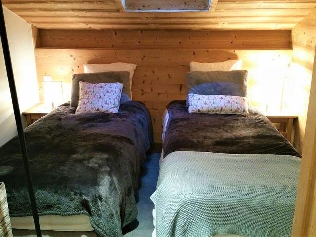 Spacious Apt, Close to Slopes, Mountain Views, Modern Amenities, Garage Included - La Clusaz FR-1-459-167 - La Clusaz