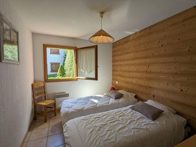 3-room apartment with terrace and garage, near skiing, La Clusaz FR-1-459-100 - La Clusaz